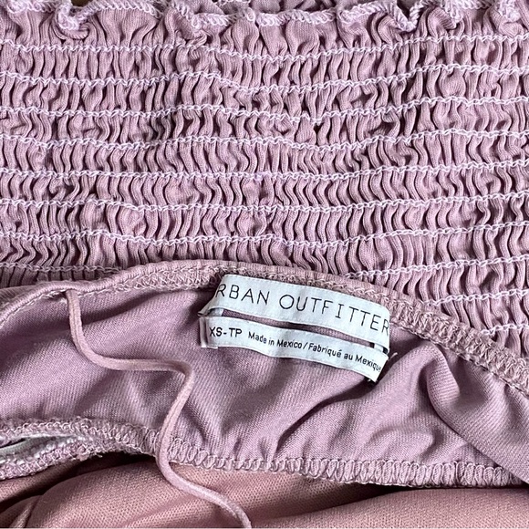 Urban Outfitters Smocked Cami Tanktop - Picture 4 of 4